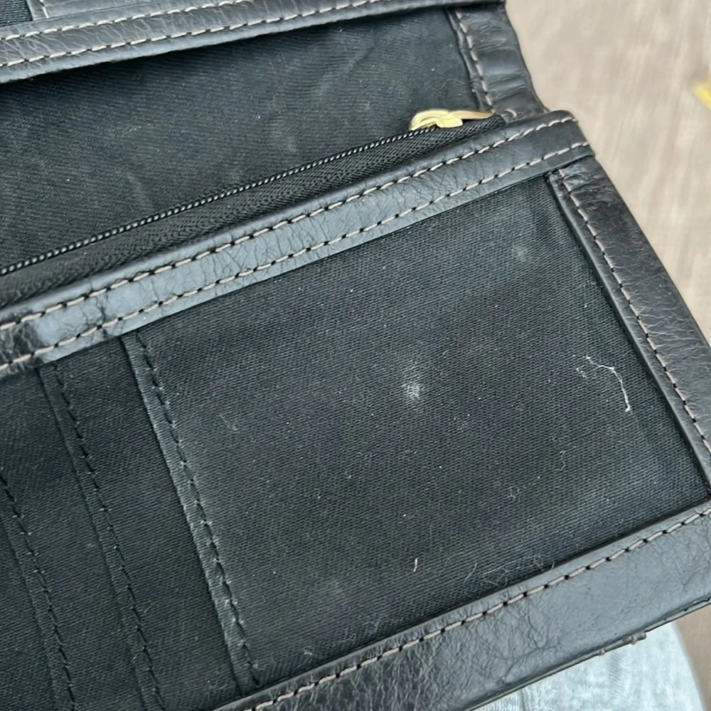 Fossil buffalo hide leather classic black wallet